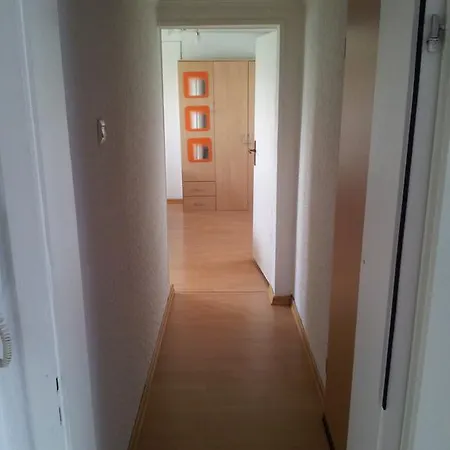 Easy-bedsit 4 *