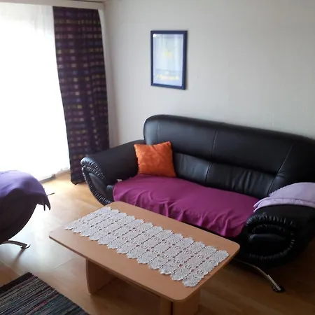 Easy-bedsit 4 Lejlighed